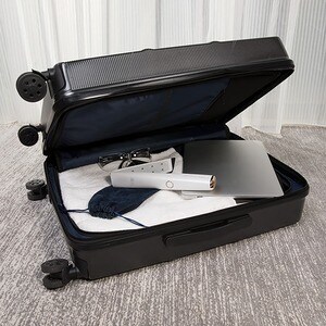 V7 Sanitizing Wand - White