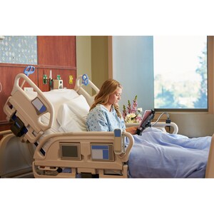 CTA Digital Heavy-Duty Gooseneck Clamp Stand For 7-13In Tablets - 13" Screen Support - 1