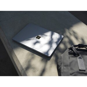 Microsoft Surface Laptop Go 31.5 cm (12.4") Touchscreen Notebook - 1536 x 1024 - Intel Core i5 10th Gen i5-1035G1 Quad-cor