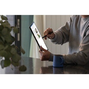 Microsoft Surface Pro X Tablet - 33 cm (13") - 8 GB RAM - 256 GB SSD - Windows 10 Pro - 4G - Matte Black - Microsoft SQ1 S