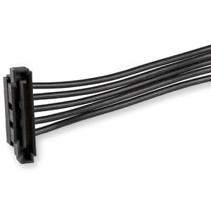 StarTech.com 4x SATA Power Splitter Adapter Cable - SATA for Hard Drive - 15.7" - 1 Pack - 1 x Male SATA - 4 x Female SATA