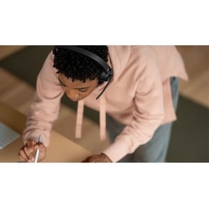 Microsoft Modern Wireless On-ear Stereo Headset - Binaural - Ear-cup - Noise Reduction Microphone - USB