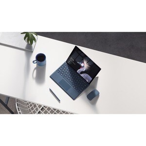 Tableta Microsoft Surface Pro - 31,2 cm (12,3") - 4 GB RAM - 4G - Intel Core i5 7th Gen i5-7300U Dual-core (2 Core) 2,60 G