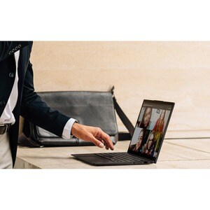 Lenovo ThinkPad X1 Carbon Gen 10 21CB001GHV 35.6 cm (14") Ultrabook - WUXGA - 1920 x 1200 - Intel Core i7 12th Gen i7-1260