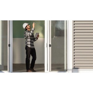 Microsoft Surface Go 2 Tablet - 26.7 cm (10.5") - 4 GB RAM - Platinum - Intel Core M 8th Gen - microSDXC Supported - 1920 