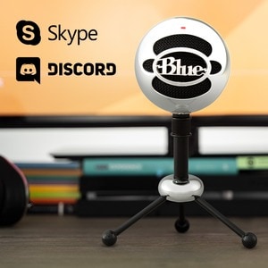Blue Snowball Wired Condenser Microphone - 40 Hz to 18 kHz - Cardioid, Omni-directional - Stand Mountable - USB