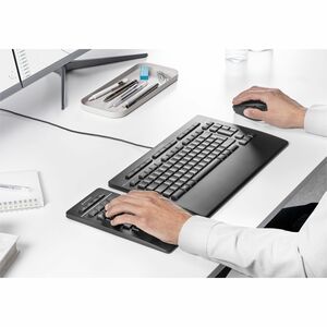 3Dconnexion Keyboard Pro with Numpad, US (QWERTY) - Cable Connectivity - USB Type A Interface - English (US) - QWERTY Layo