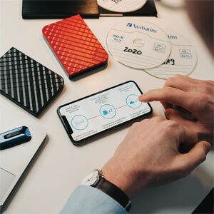 Verbatim Store 'n' Go 256 GB Portable Solid State Drive - External - Notebook, Desktop PC Device Supported - USB 3.2 (Gen 