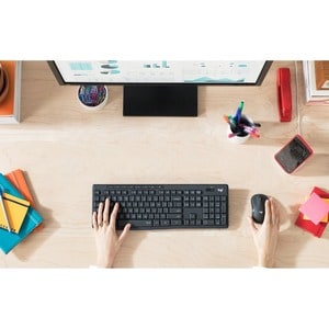  Logitech MK295 Silent Wireless Combo