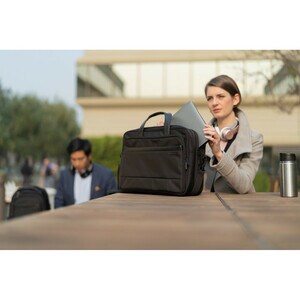 Kensington Contour Carrying Case (Briefcase) for 39.6 cm (15.6") Notebook - Drop Resistant, Puncture Resistant - 1680D Bal