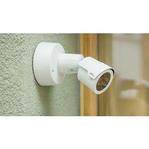 AXIS M2026-LE Mk II 4 Megapixel Network Camera - Bullet - 15 m Night Vision - H.264, H.265, MPEG-4 AVC, MJPEG - 2688 x 152